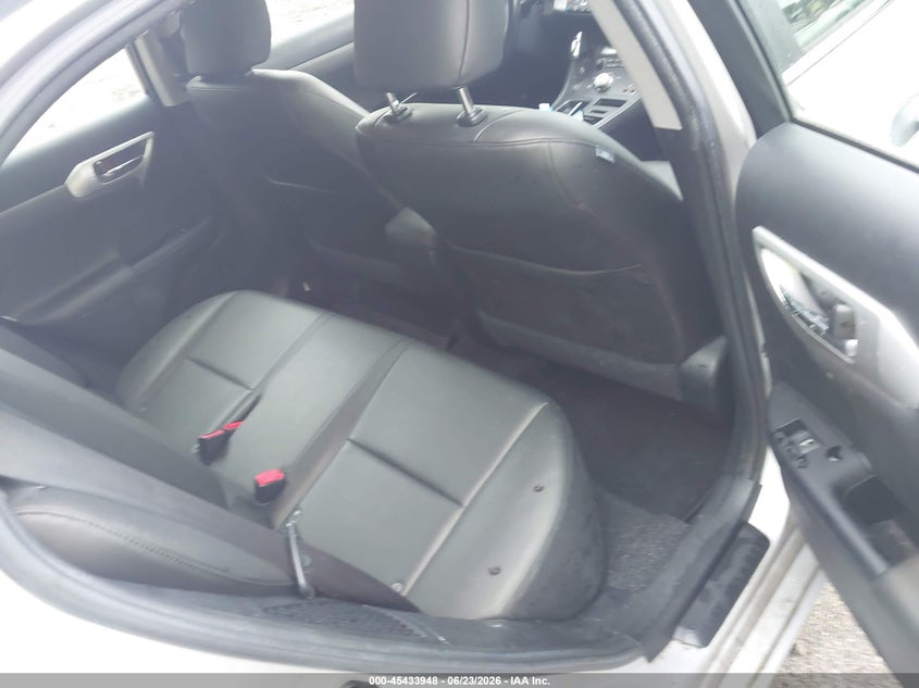 2011 Lexus Ct VIN JTHKD5BH0B2005444 IAAI salvage auction — WATER/FLOOD, Clear (Massachusetts), sold $2,350 on 2026-07-19 (photo 8)