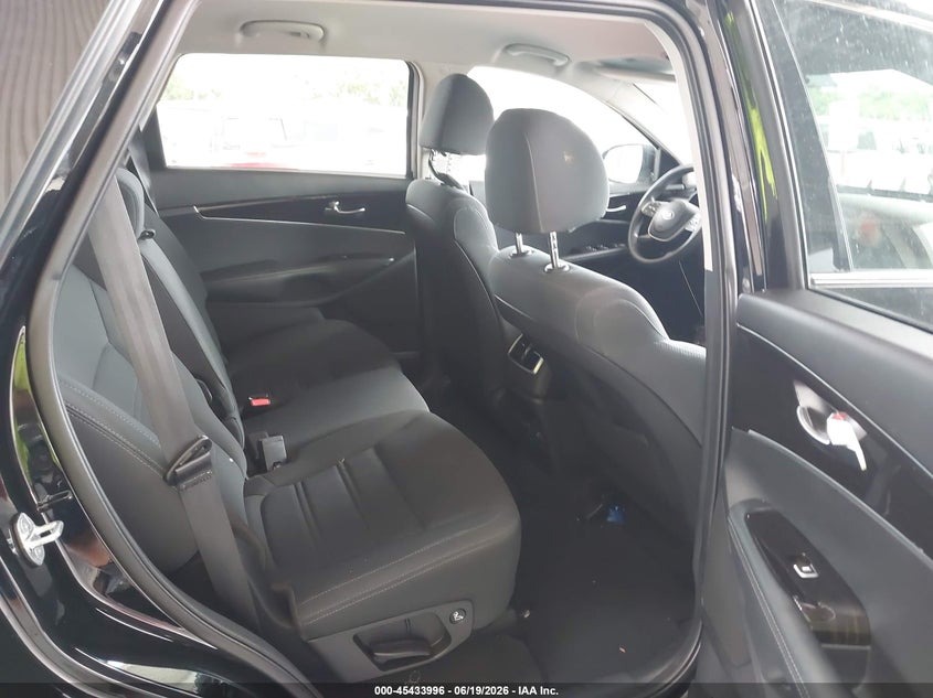 2020 Kia Sorento VIN 5XYPG4A34LG671809 IAAI salvage auction — FRONT END, Salvage Title, sold $25 on 2026-07-29 (photo 8)