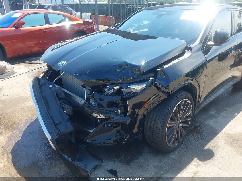 2026 BMW X2 VIN WBX63GM02T5436024 IAAI salvage auction — FRONT END, Salvage Title, sold $11,600 on 2026-08-20 (photo 6)