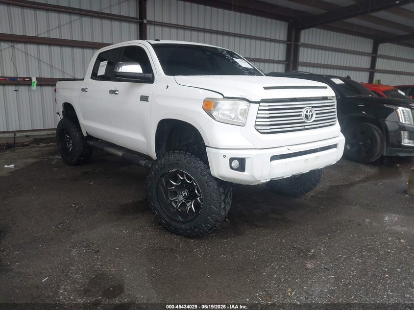 2017 Toyota Tundra VIN 5TFAY5F16HX624592 IAAI salvage auction — SIDE, Salvage Title, sold $11,100 on 2026-07-28 (photo 1)