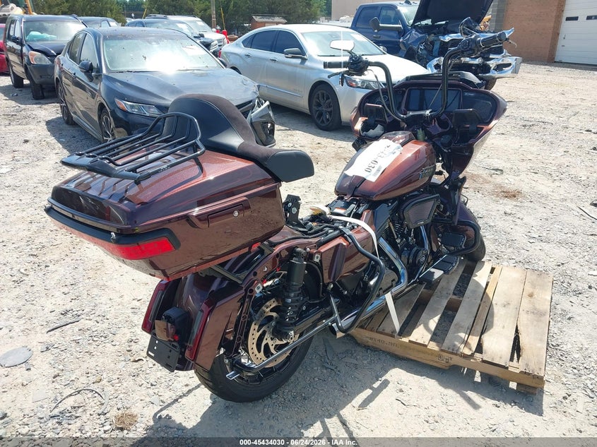 2024 Harley-davidson Road glide VIN 1HD1TC615RB951579 IAAI salvage auction — FRONT END, Salvage (North Carolina), sold $10,000 on 2026-07-15 (photo 4)