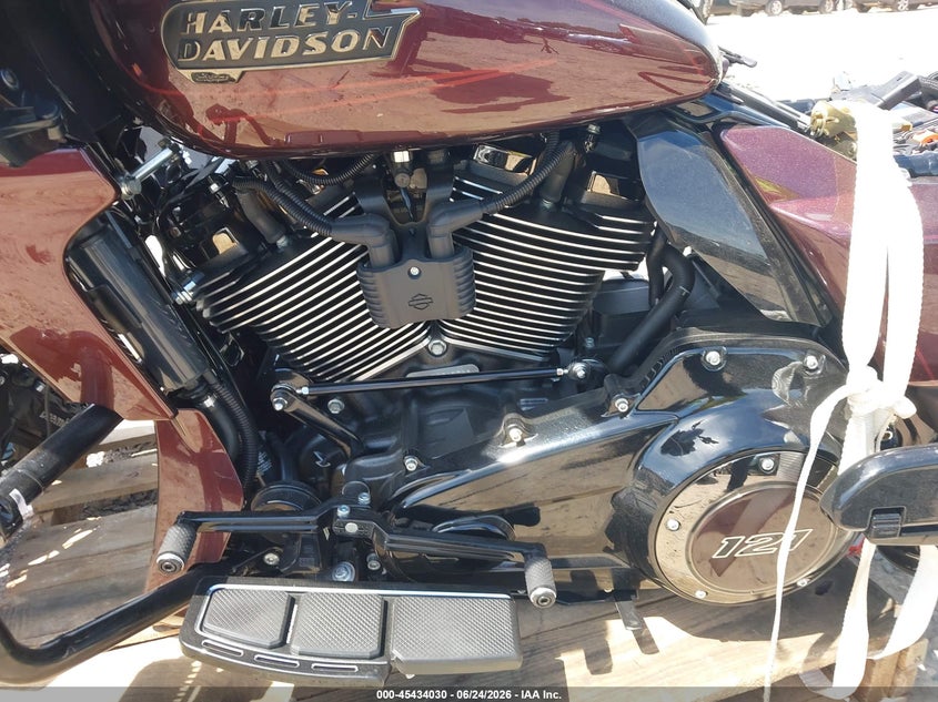 2024 Harley-davidson Road glide VIN 1HD1TC615RB951579 IAAI salvage auction — FRONT END, Salvage (North Carolina), sold $10,000 on 2026-07-15 (photo 9)