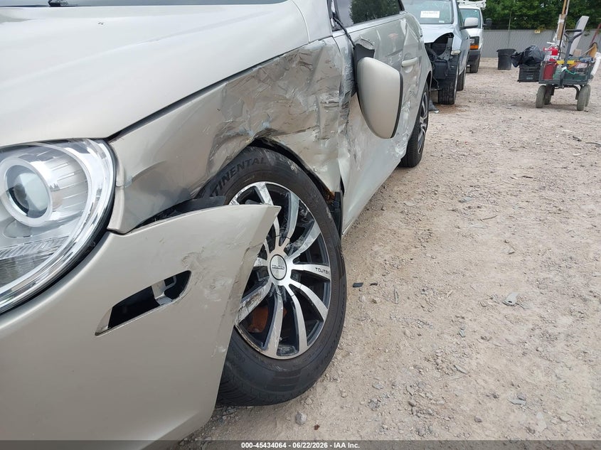 2009 Volkswagen Eos VIN WVWBA71F39V015240 IAAI salvage auction — LEFT SIDE, Junk Bill Of Sale Mv2459 (Wisconsin), sold $300 on 2026-07-15 (photo 6)