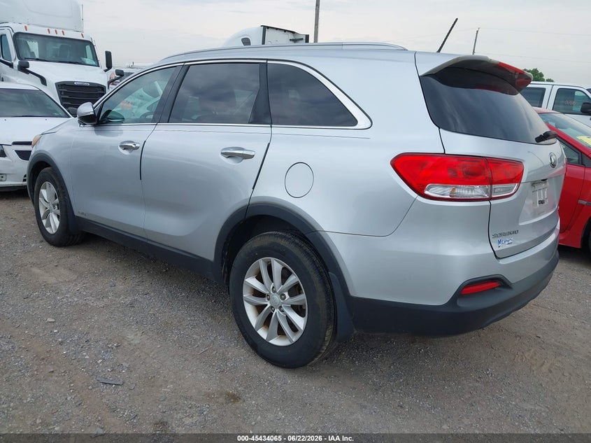 2017 Kia Sorento VIN 5XYPGDA34HG269201 IAAI salvage auction — RIGHT FRONT, Salvage (Pennsylvania), sold $3,250 on 2026-07-15 (photo 3)