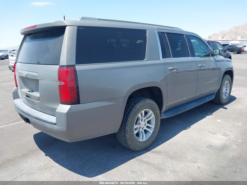2019 Chevrolet Suburban VIN 1GNSKGEC3KR341316 IAAI salvage auction — FRONT END, Sf97 (Nevada), sold $20,300 on 2026-07-28 (photo 4)