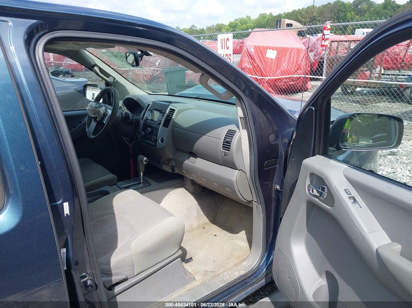 2013 Nissan Navara (frontier) VIN 1N6AD0ER5DN729889 IAAI salvage auction — FRONT END, Salvage (Georgia), sold $1,950 on 2026-07-22 (photo 5)