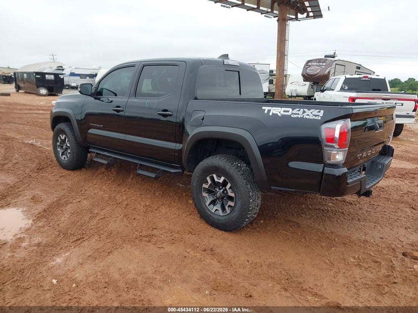 2022 Toyota Tacoma VIN 3TMCZ5AN5NM495228 IAAI salvage auction — HAIL, Clear (Missouri), sold $20,700 on 2026-07-30 (photo 3)