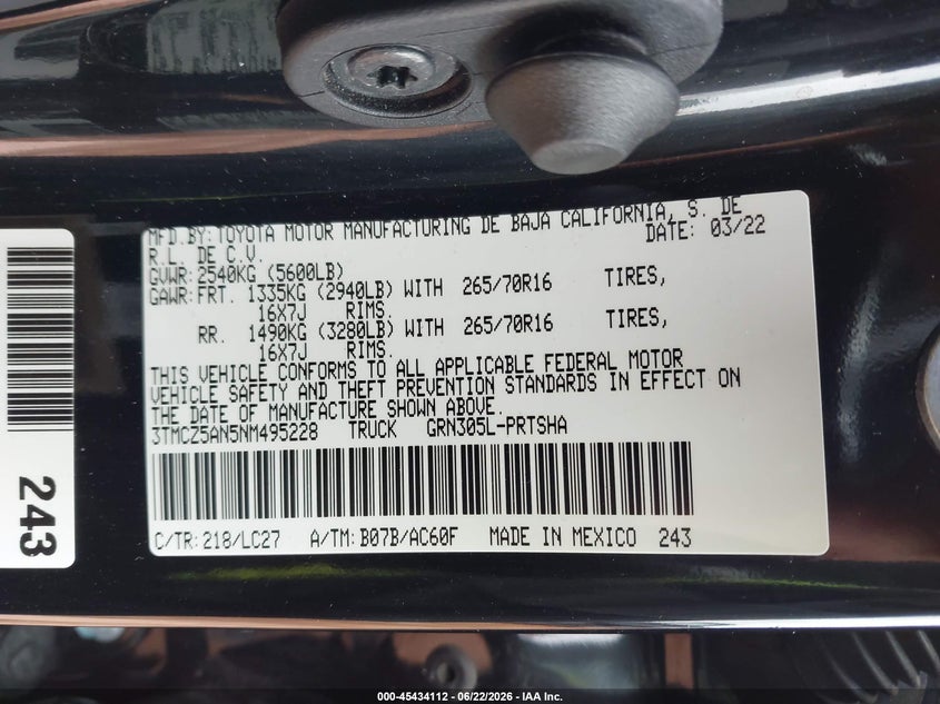 2022 Toyota Tacoma VIN 3TMCZ5AN5NM495228 IAAI salvage auction — HAIL, Clear (Missouri), sold $20,700 on 2026-07-30 (photo 9)
