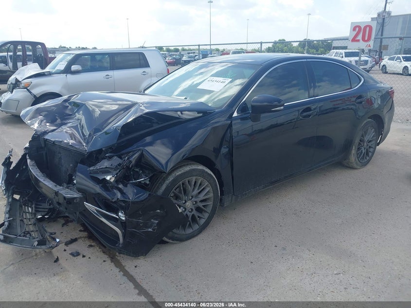 2018 Lexus ES VIN 58ABK1GG3JU089041 IAAI salvage auction — FRONT END, Original (Texas), sold $6,475 on 2026-09-03 (photo 2)