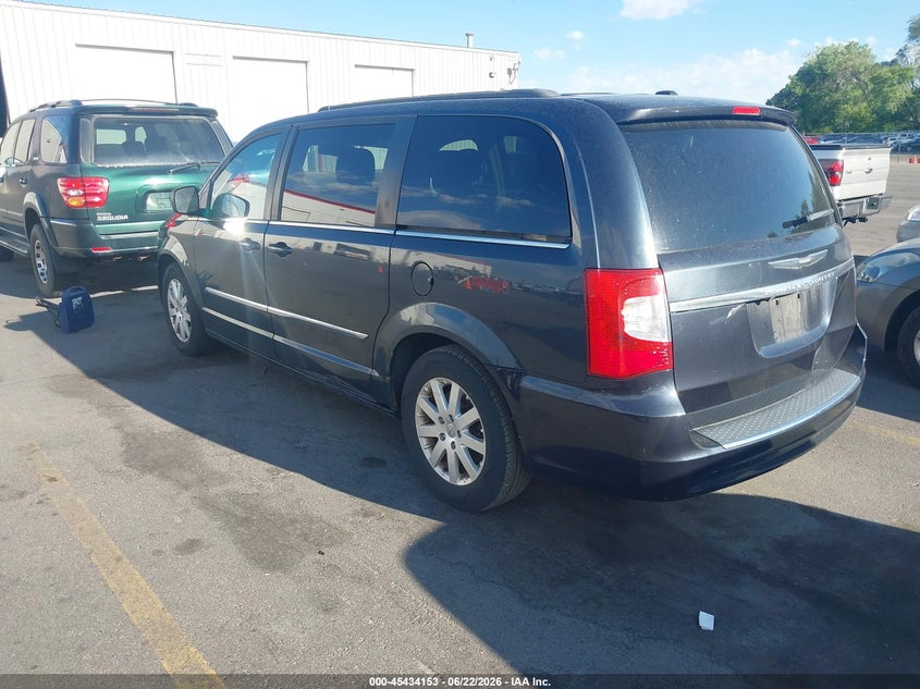 2013 Chrysler Town & country VIN 2C4RC1BG4DR743173 IAAI salvage auction — NORMAL WEAR, Clear (Utah), sold $300 on 2026-07-09 (photo 3)