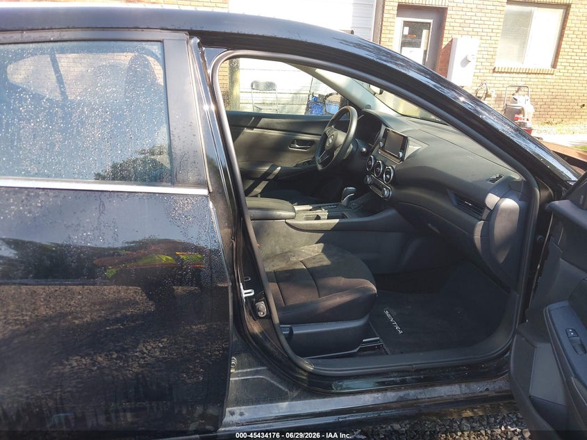 2024 Nissan Sentra VIN 3N1AB8BV8RY222443 IAAI salvage auction — NORMAL WEAR, Sf97 (New York), sold $3,050 on 2026-07-23 (photo 5)