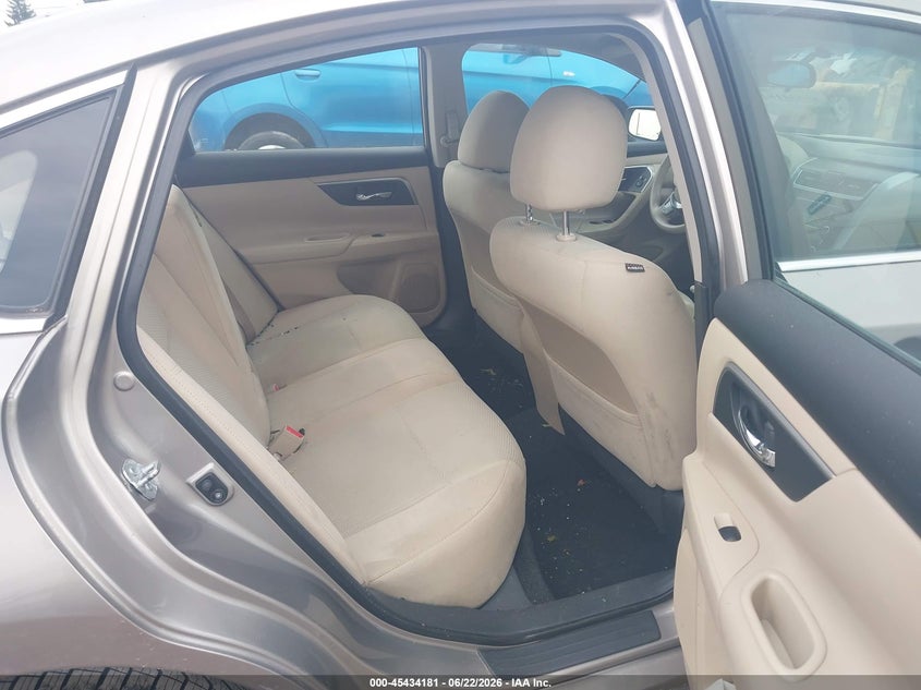 2015 Nissan Altima VIN 1N4AL3AP0FC262476 IAAI salvage auction — REAR END, Salvage (Pennsylvania), sold $475 on 2026-07-17 (photo 8)