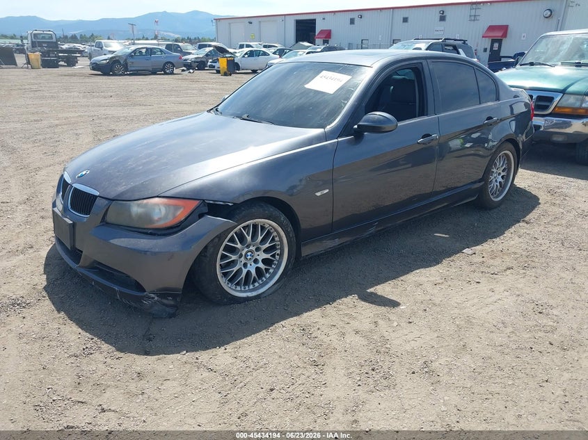 2007 BMW 3 series VIN WBAVA33557KX75790 IAAI salvage auction — RIGHT FRONT, Bill Of Sale (Washington), sold $275 on 2026-07-14 (photo 2)