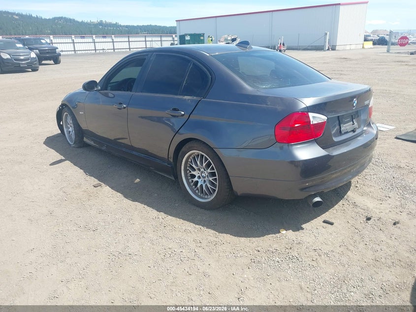 2007 BMW 3 series VIN WBAVA33557KX75790 IAAI salvage auction — RIGHT FRONT, Bill Of Sale (Washington), sold $275 on 2026-07-14 (photo 3)
