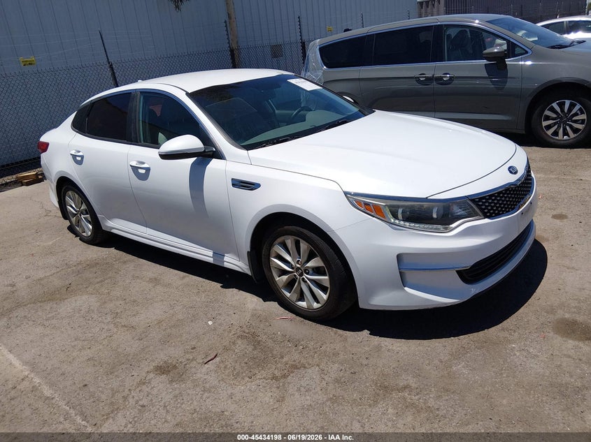 2016 Kia Optima VIN 5XXGU4L34GG018140 IAAI salvage auction — REAR END, Salvage (California), sold $1,950 on 2026-07-06 (photo 1)