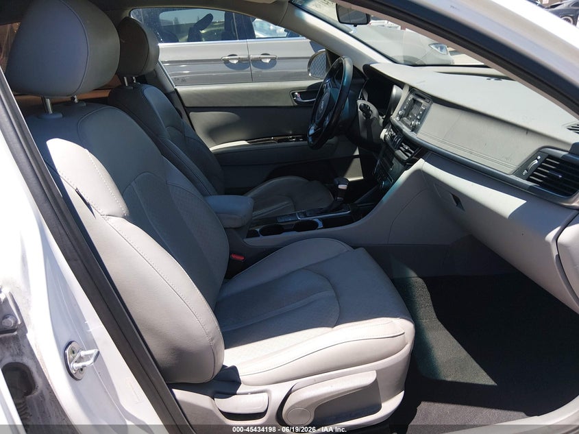 2016 Kia Optima VIN 5XXGU4L34GG018140 IAAI salvage auction — REAR END, Salvage (California), sold $1,950 on 2026-07-06 (photo 5)
