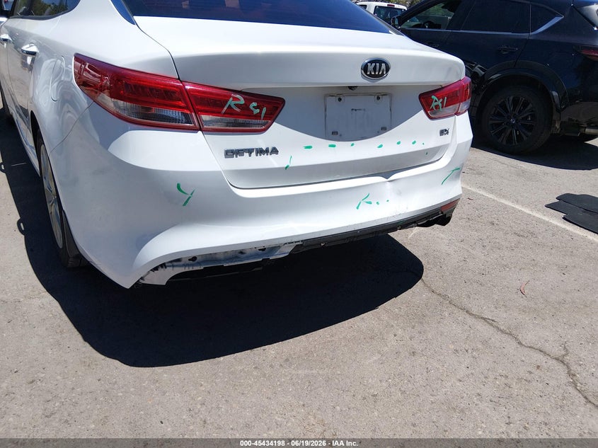 2016 Kia Optima VIN 5XXGU4L34GG018140 IAAI salvage auction — REAR END, Salvage (California), sold $1,950 on 2026-07-06 (photo 6)