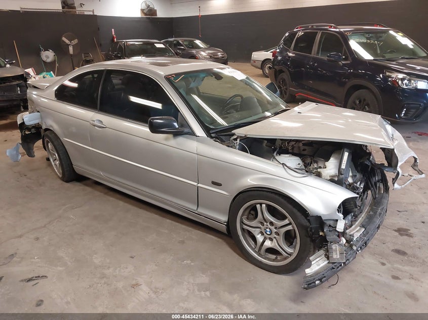 2002 BMW 3er VIN WBABN53442JU39315 IAAI salvage auction — FRONT & REAR, Mv-907A (New York), sold $450 on 2026-08-04 (photo 1)