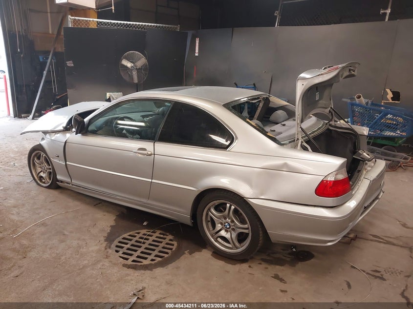 2002 BMW 3er VIN WBABN53442JU39315 IAAI salvage auction — FRONT & REAR, Mv-907A (New York), sold $450 on 2026-08-04 (photo 3)