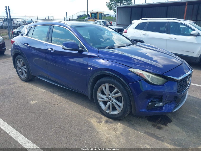 2018 Infiniti Qx30 VIN SJKCH5CP4JA005948 IAAI salvage auction — RIGHT FRONT, Salvage Title, sold $1,500 on 2026-09-19 (photo 1)