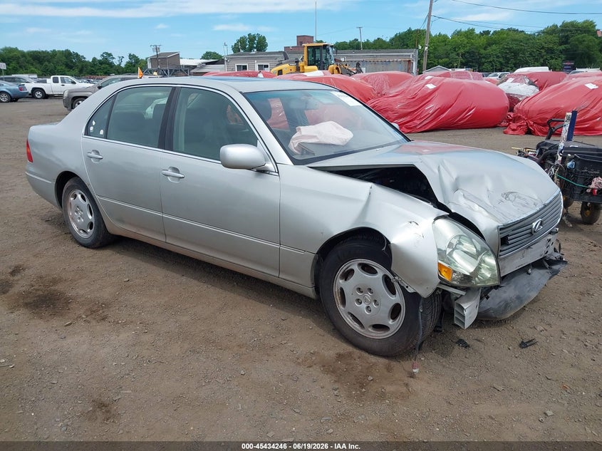 2001 Lexus Ls 430 VIN JTHBN30F410021319 IAAI salvage auction — FRONT END, Salvage (Idaho), sold $575 on 2026-07-08 (photo 1)