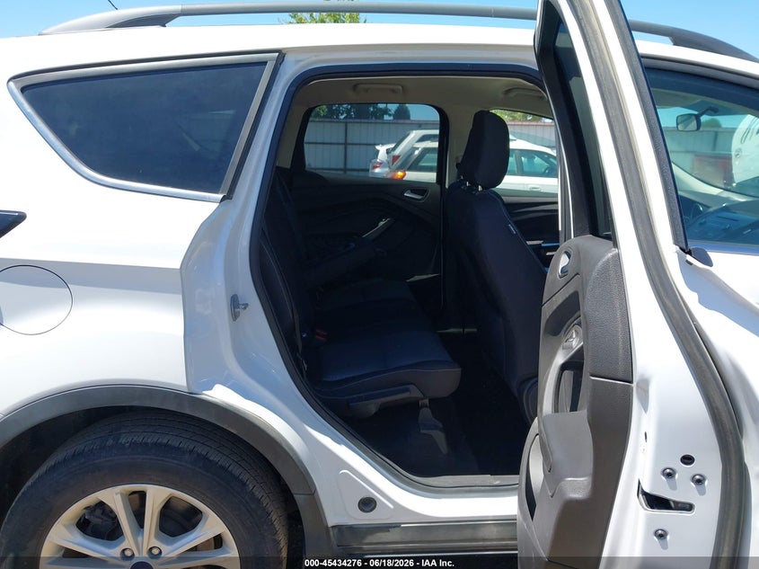 2018 Ford Escape VIN 1FMCU9GD0JUD08774 IAAI salvage auction — NORMAL WEAR, Sf97 (Washington), sold $25 on 2026-07-29 (photo 8)