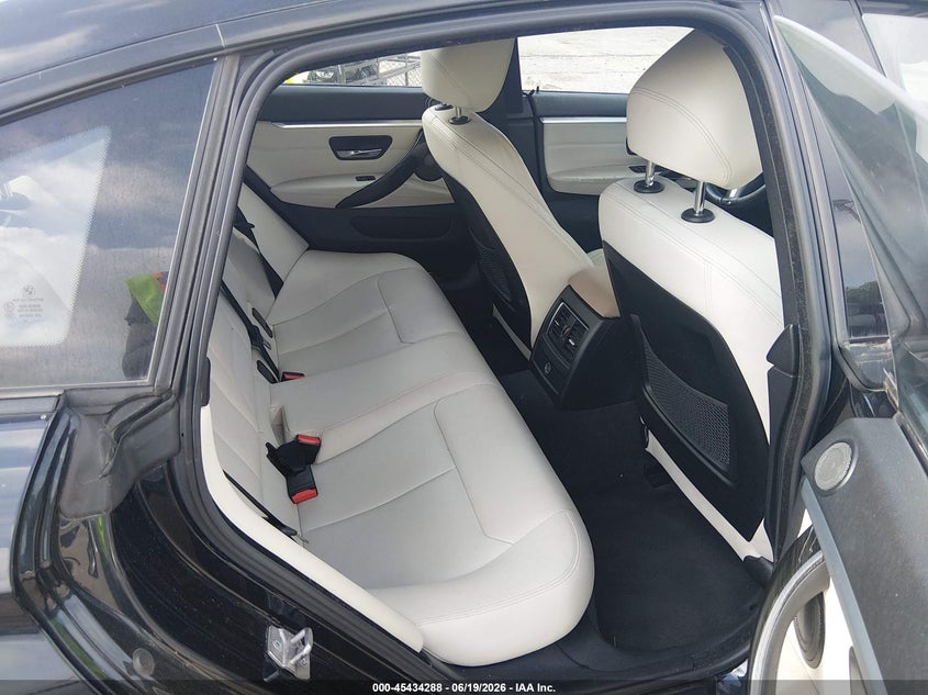 2016 BMW 4er VIN WBA4A9C52GG505725 IAAI salvage auction — NORMAL WEAR, Clear (Louisiana), sold $1,800 on 2026-07-21 (photo 8)