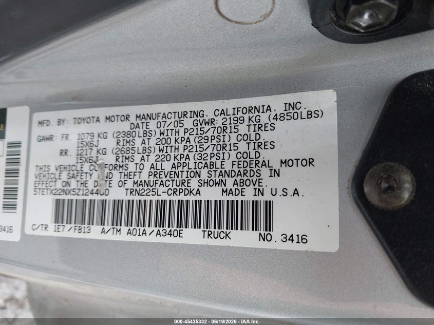 2005 Toyota Tacoma VIN 5TETX22NX5Z124460 IAAI salvage auction — NORMAL WEAR, Clear (Virginia), sold $5,550 on 2026-07-10 (photo 9)