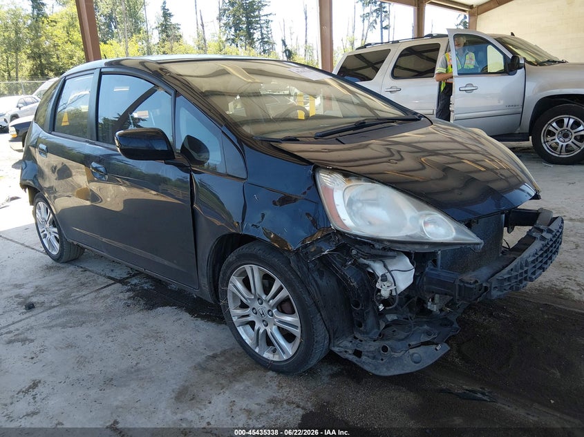 2010 Honda Fit VIN JHMGE8H40AS002213 IAAI salvage auction — FRONT & REAR, Bill Of Sale (Washington), sold $275 on 2026-07-15 (photo 1)