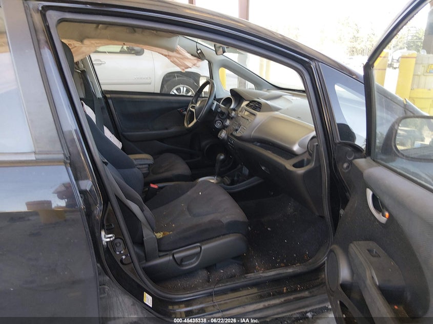 2010 Honda Fit VIN JHMGE8H40AS002213 IAAI salvage auction — FRONT & REAR, Bill Of Sale (Washington), sold $275 on 2026-07-15 (photo 5)
