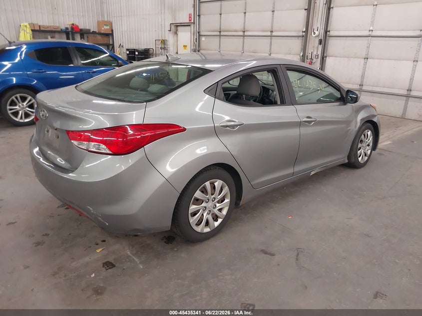 2013 Hyundai Elantra VIN KMHDH4AE2DU500814 IAAI salvage auction — THEFT, Salvage Title, sold $25 on 2026-07-21 (photo 4)