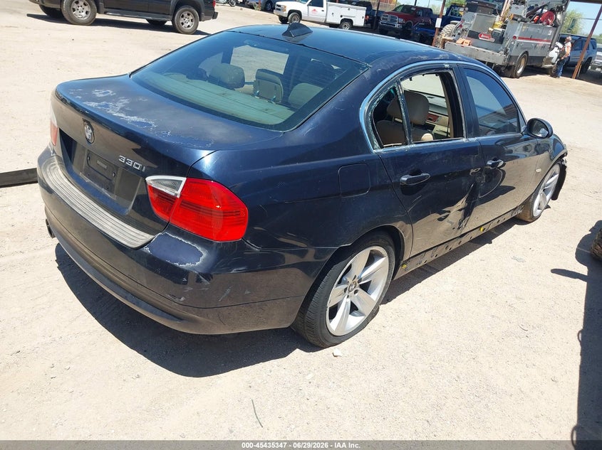 2006 BMW 3 series VIN WBAVB33516KR76419 IAAI salvage auction — NORMAL WEAR, Clear (Arizona), sold $225 on 2026-07-23 (photo 4)