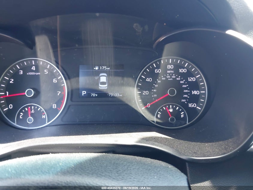 2019 Kia Optima VIN 5XXGT4L38KG337570 IAAI salvage auction — THEFT, Salvage (Illinois), sold $2,300 on 2026-07-22 (photo 7)