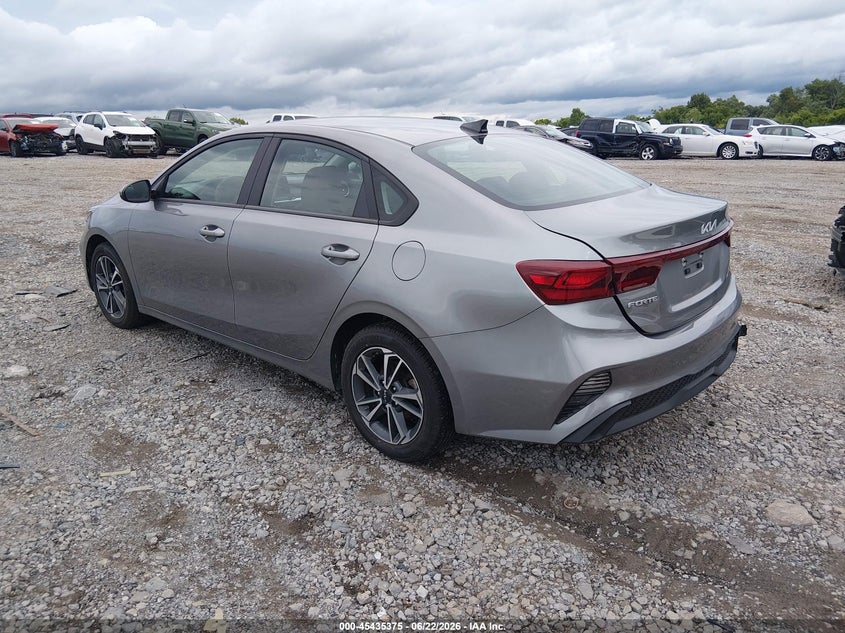 2022 Kia Forte VIN 3KPF24AD4NE468390 IAAI salvage auction — REAR END, Salvage Title, sold $4,150 on 2026-07-31 (photo 3)