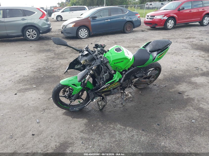 2018 Kawasaki Ex VIN JKAEXKG14JDA11134 IAAI salvage auction — FRONT END, Rebuildable (Florida), sold $725 on 2026-07-08 (photo 2)