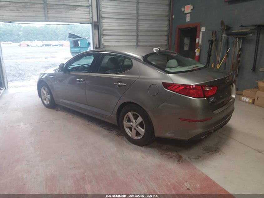 2015 Kia Optima VIN 5XXGM4A74FG516021 IAAI salvage auction — NORMAL WEAR, Clear (Virginia), sold $725 on 2026-07-21 (photo 3)