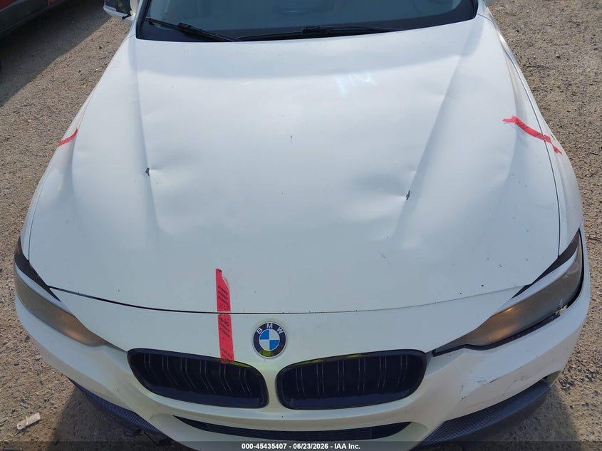 2014 BMW 3er VIN WBA3D5C54EKX95908 IAAI salvage auction — THEFT, Salvage Title, sold $1,050 on 2026-07-29 (photo 6)