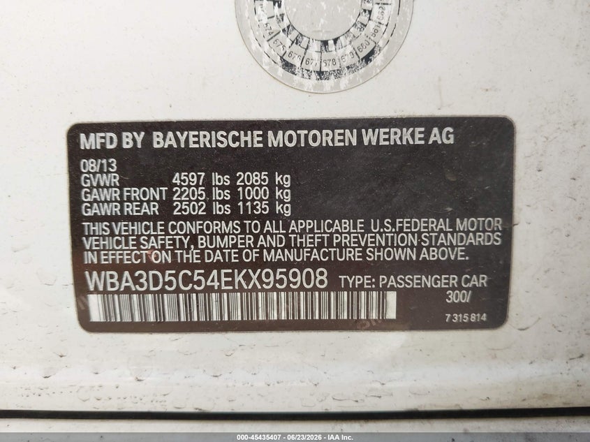 2014 BMW 3er VIN WBA3D5C54EKX95908 IAAI salvage auction — THEFT, Salvage Title, sold $1,050 on 2026-07-29 (photo 9)