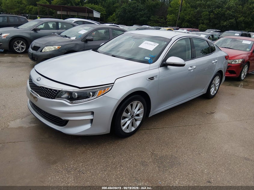 2016 Kia Optima VIN 5XXGU4L31GG067232 IAAI salvage auction — NORMAL WEAR, Original (Texas), sold $3,550 on 2026-07-06 (photo 2)