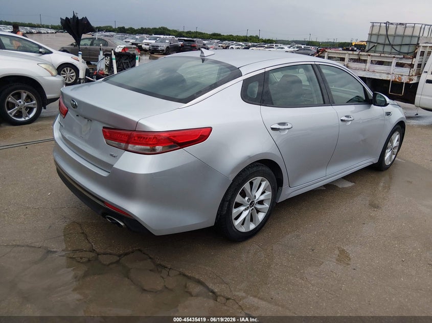 2016 Kia Optima VIN 5XXGU4L31GG067232 IAAI salvage auction — NORMAL WEAR, Original (Texas), sold $3,550 on 2026-07-06 (photo 4)