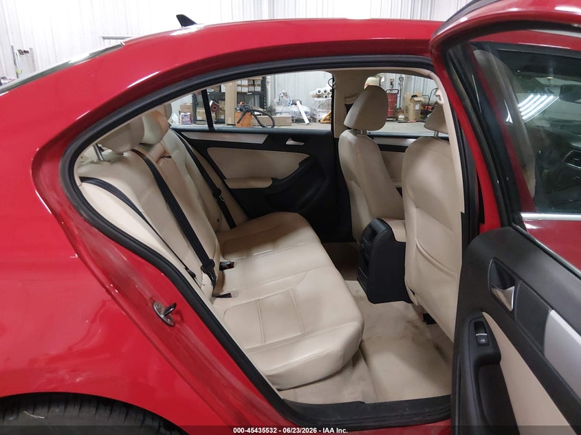 2013 Volkswagen Jetta VIN 3VWDX7AJ6DM368406 IAAI salvage auction — HAIL, Salvage (Iowa), sold $1,100 on 2026-07-11 (photo 8)
