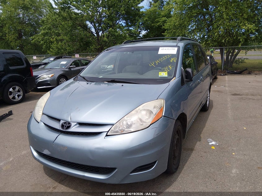 2006 Toyota Sienna VIN 5TDZA23CX6S550835 IAAI salvage auction — LEFT & RIGHT, Clear (New Jersey), sold $950 on 2026-07-27 (photo 2)