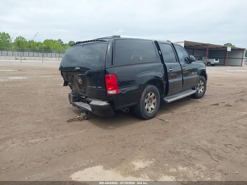 2005 Cadillac Escalade VIN 3GYFK66N05G103667 IAAI salvage auction — SIDE, Salvage (Tennessee), sold $875 on 2026-07-31 (photo 4)