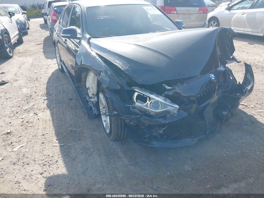 2014 BMW 3er VIN WBA3B3C58EJ980995 IAAI salvage auction — FRONT END, Clear (Massachusetts), sold $250 on 2026-07-07 (photo 1)