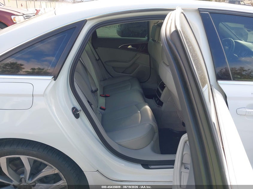 2013 Audi A6 VIN WAUGGAFC8DN132575 IAAI salvage auction — NORMAL WEAR, Salvage (California), sold $475 on 2026-07-29 (photo 8)