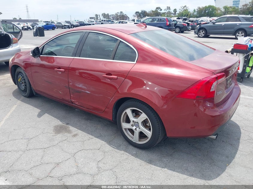 2012 Volvo S60 VIN YV1622FS7C2107977 IAAI salvage auction — LEFT SIDE, Salvage (Tennessee), sold $500 on 2026-07-24 (photo 3)