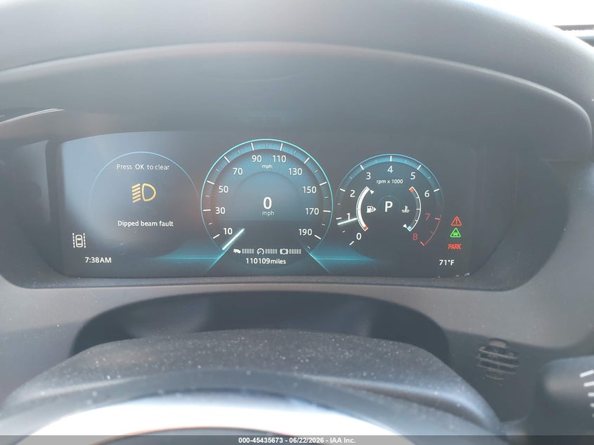 2017 Jaguar F-pace VIN SADCL2BV4HA067669 IAAI salvage auction — FRONT END, Salvage Title, sold $3,950 on 2026-07-29 (photo 7)