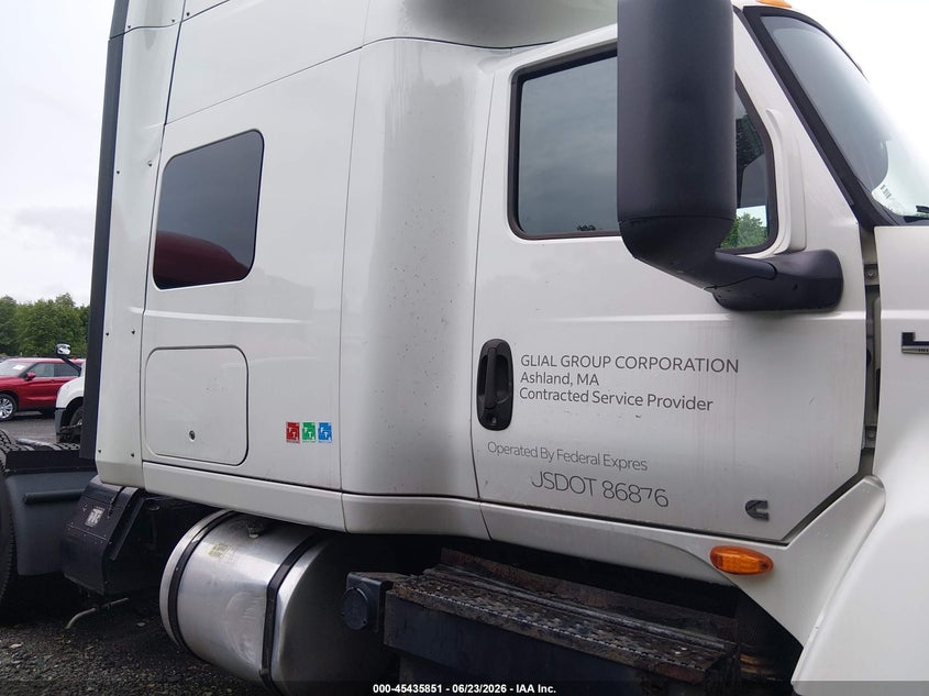 2020 International VIN 3HSDZAPR4LN847978 — IAAI salvage auction photo
