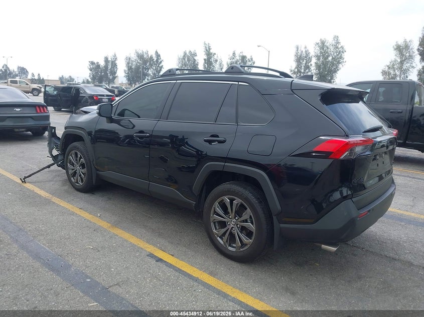 2025 Toyota Rav 4 VIN JTMB6RFV0SD582577 IAAI salvage auction — FRONT END, Salvage Title, sold $13,500 on 2026-07-13 (photo 3)