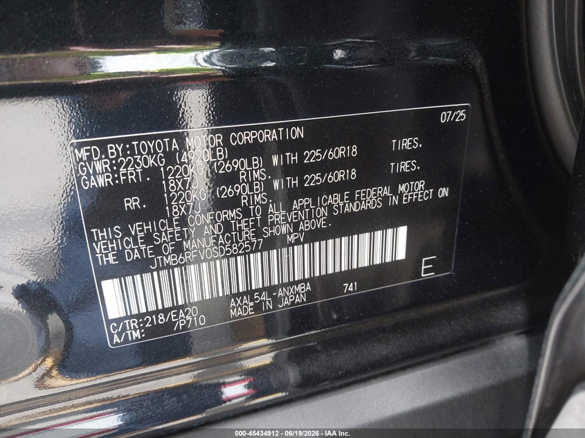 2025 Toyota Rav 4 VIN JTMB6RFV0SD582577 IAAI salvage auction — FRONT END, Salvage Title, sold $13,500 on 2026-07-13 (photo 9)